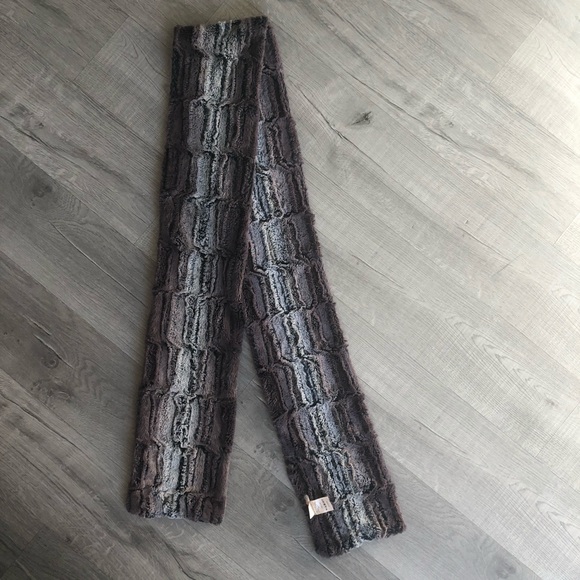 💜SOLD💜Anthropologie Faux Fur Scarf Brown Gray - Picture 5 of 6